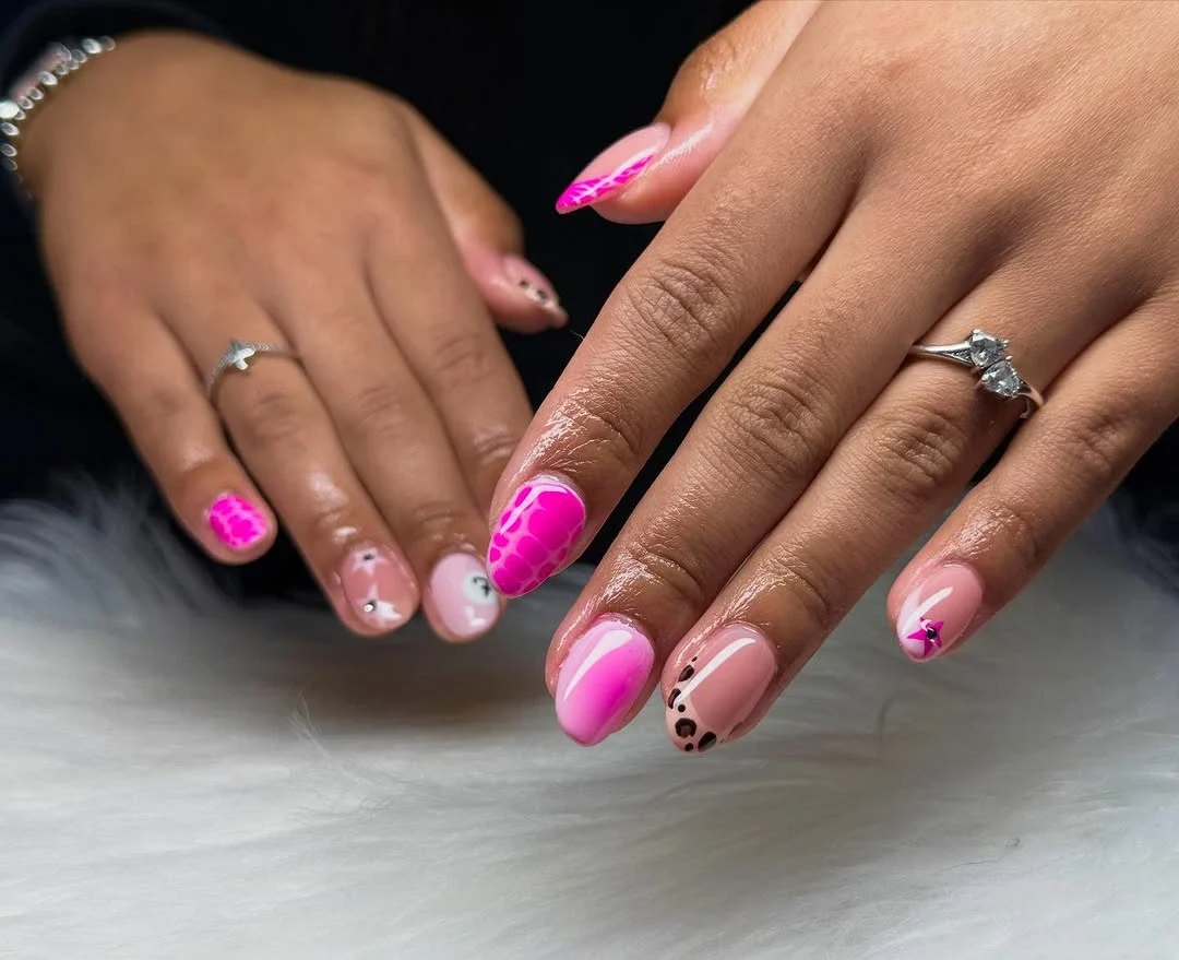 18 Cute and Classy Red and Pink Nail Designs for Every Mood 13 Leopard or Zebra Print